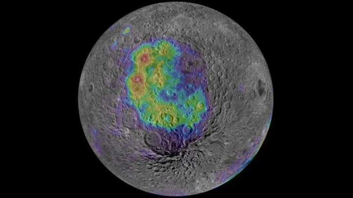 Le gigantesque cratère de la Lune est bien plus grand que tout ce que nous aurions pu imaginer 2 Le gigantesque cratere de la Lune est bien plus grand.webp