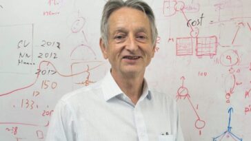 Le parrain de l'IA lance son ultimatum : "Dans 30 ans, les machines nous anéantiront" 21 Le parrain de l'IA lance son ultimatum : "Dans 30 ans, les machines nous anéantiront"