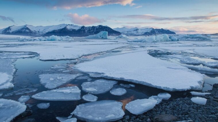 Premiers résultats du plan de recongélation de l'Arctique, mais les inquiétudes sur les "conséquences imprévues" s'intensifient 1 Immagine
