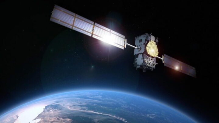 SpaceX d'Elon Musk va lancer deux satellites portugais ! 2 SpaceX de Elon Musk vai lançar dois satélites portugueses
