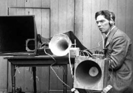 Un scientifique a prédit il y a 100 ans à quoi ressemblerait 2025 : une seule erreur à découvrir