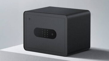 Xiaomi ose tout et dévoile un coffre-fort intelligent contrôlable depuis votre smartphone 15 Xiaomi se risque à tout et lance un coffre-fort intelligent qui peut être ouvert depuis le smartphone