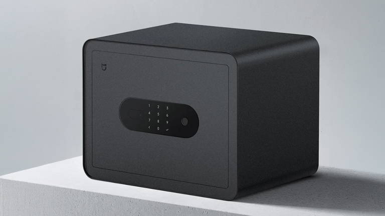 Xiaomi ose tout et dévoile un coffre-fort intelligent contrôlable depuis votre smartphone 2 Xiaomi se risque à tout et lance un coffre-fort intelligent qui peut être ouvert depuis le smartphone