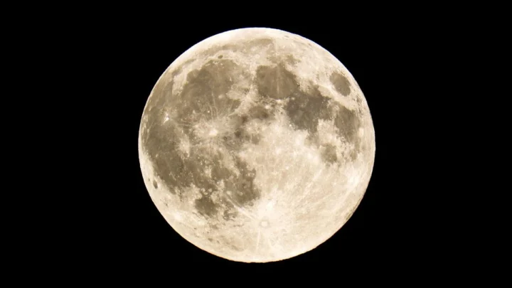 L'exploration du minerai lunaire soulève 4 questions cruciales qu'il est urgent d'aborder 3 1735917796 29 Lexploration du minerai lunaire souleve 4 questions cruciales quil est.webp