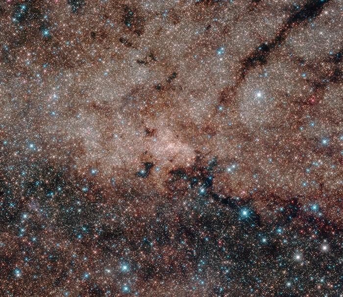 Credit: NASA/ESA/Hubble Heritage Team