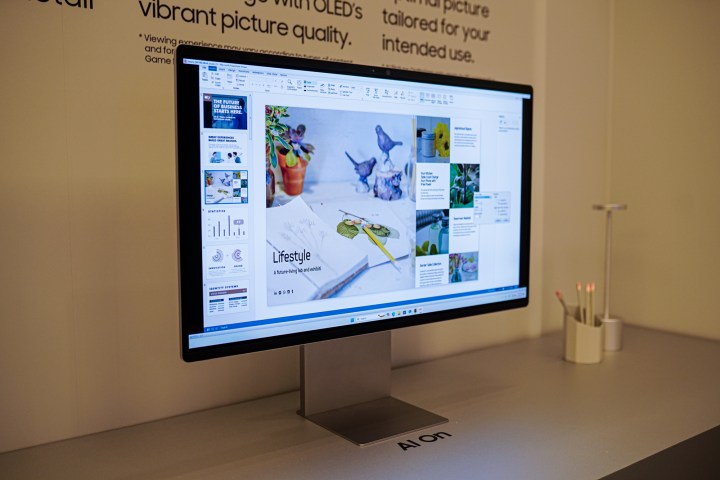 Voici les meilleurs écrans que j'ai découverts au CES 2025 5 Le Smart Monitor M9 de Samsung au CES 2025.