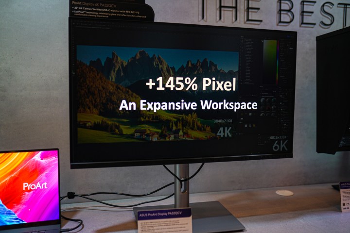 Voici les meilleurs écrans que j'ai découverts au CES 2025 6 L'écran ProArt 6K d'Asus au CES 2025.