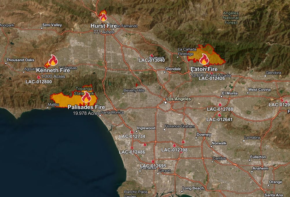 Les différents incendies qui brûlent dans le comté de Los Angeles, avec à Palisades et Eaton les pires incendies encore incontrôlés / Crédit Cal Fire