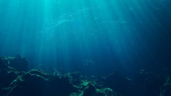 Les océans continuent d'absorber des quantités sans précédent de chaleur : des niveaux records en 2024 3 Fond de l'océan