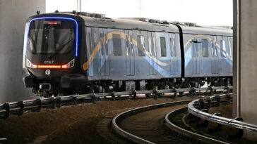 Le premier train de métro en fibre de carbone au monde entre en service en Chine 12 Le Premier Train De Métro En Fibre De Carbone Au
