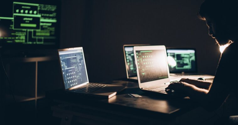 Le FBI s'apprête à éliminer ce malware nuisible qui a touché 2,5 millions d'ordinateurs ! 1 1736917055 Le Fbi Sapprete A Eliminer Ce Malware Nuisible Qui A.jpg
