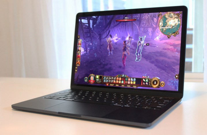 Apple M5 : tout ce que vous devez savoir sur la puce de nouvelle génération d'Apple 4 Baldur's Gate 3 jouée sur le MacBook Air M3.