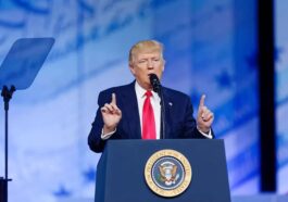Trump annonce une initiative de 500 milliards € pour construire le plus grand projet d'infrastructure IA 70 Trump Annonce Une Initiative De 500 Milliards € Pour Construire