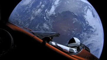 Extraterrestre fabriqué par l'homme ! Le Tesla Roadster confondu avec un astéroïde 15 Extraterrestre fabriqué par l'homme ! Le Tesla Roadster confondu avec un astéroïde