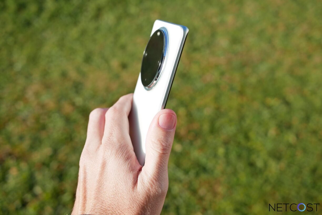 FOSSiBOT S3 Pro : Smartphone ultra fin, OLED, IA, double écran à... 169€ pendant 2 semaines ! 9 Fossibot S3 Pro Smartphone Review Test Netcost (19)