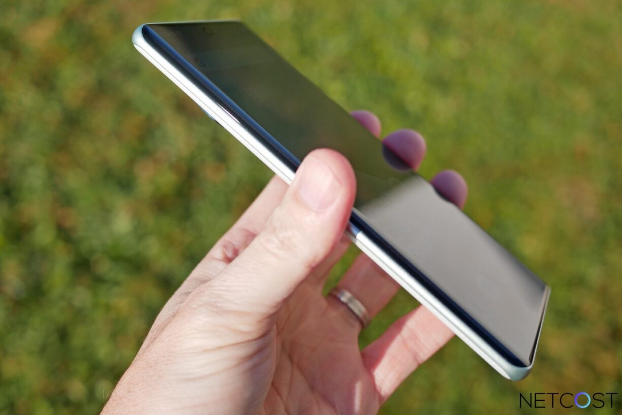 FOSSiBOT S3 Pro : Smartphone ultra fin, OLED, IA, double écran à... 169€ pendant 2 semaines ! 12 Fossibot S3 Pro Smartphone Review Test Netcost (23)