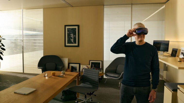 La méthode innovante d'utilisation de l'Apple Vision Pro de Tim Cook résout l'un de ses plus grands défis 1 La peculiar forma de usar el Apple Vision Pro de Tim Cook soluciona uno de sus mayores problemas