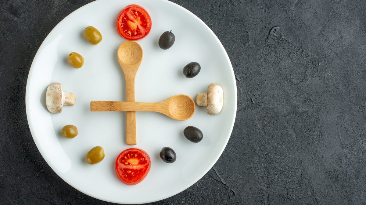 Manger comme ça fait perdre plus de kilos qu'une diète quotidienne, selon une étude 2 Image