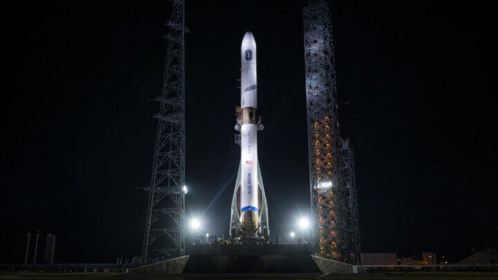 New Glenn : Blue Origin réussit le premier vol d'essai de son énorme fusée 2 New Glenn de Blue Origin