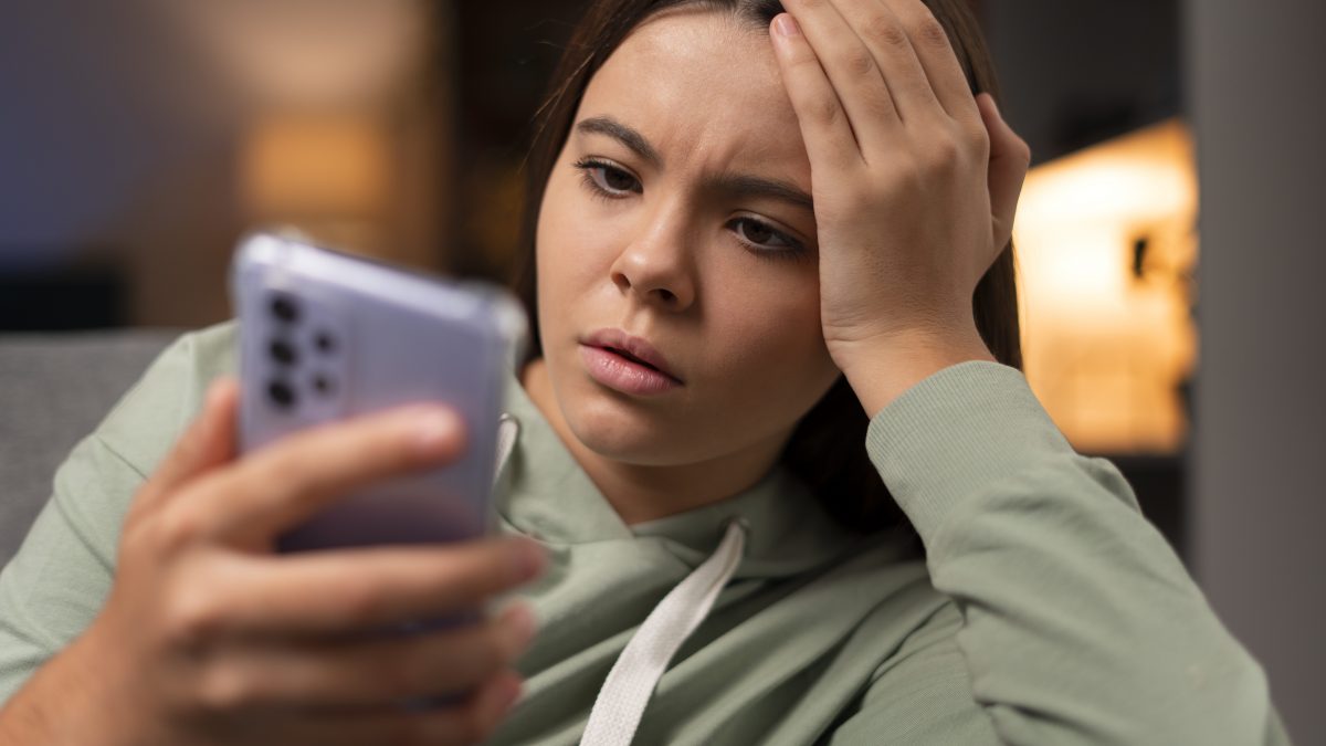 Pourquoi les publications tristes et émouvantes captivent-elles : ce qui rend les contenus émotionnels viraux 2 Image