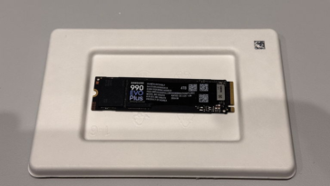 Samsung 990 EVO Plus 4 To NVMe PCIe Gen 4 SSD : Performance et fiabilité d'exception pour votre stockage 25 Samsung 990 EVO Plus 4TB NVMe PCIe Gen 4 SSD : Performance et fiabilité dans le stockage