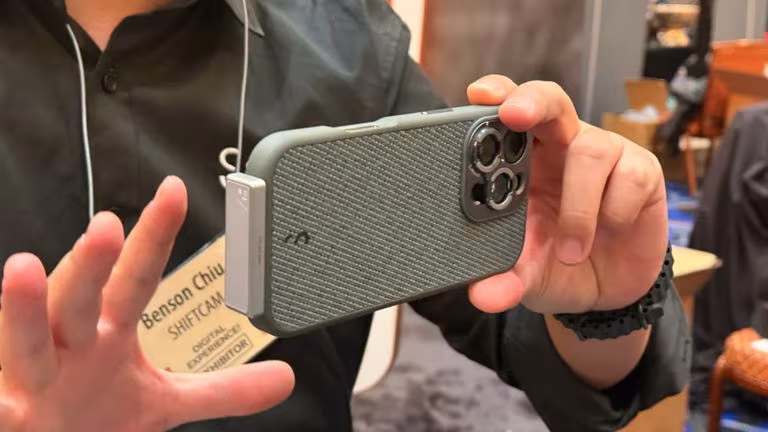 Si vous filmez beaucoup avec votre iPhone, ce SSD ultra portatif est fait pour vous ! 2 Si vous enregistrez beaucoup de vidéos avec votre iPhone, vous allez vouloir ce SSD ultra portable