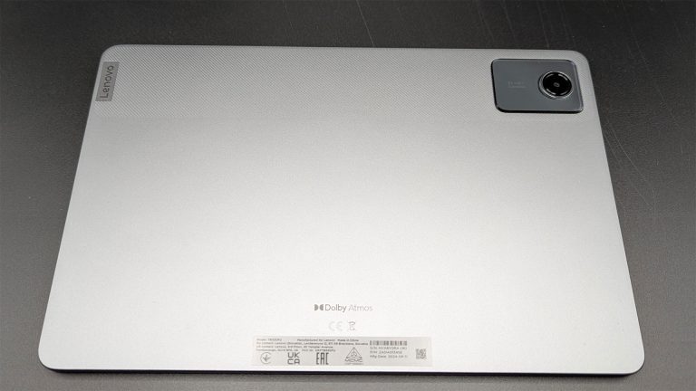 Tablette Lenovo Tab M11, que vaut-elle ? 2 Rückseite Lenovo Tab M11