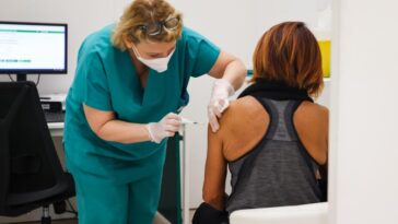 Un vaccin expérimental élimine les lésions précancéreuses causées par l'HPV : un remplacement potentiel de la chirurgie 19 Image