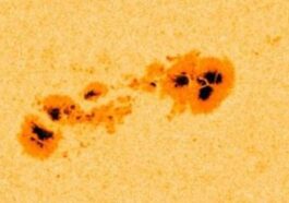 La tache solaire AR 3961. Crédit : NASA/SDO