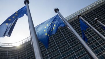 Notre dépendance aux informations générées par l'IA pourrait déclencher des paniques bancaires, selon un nouveau rapport 4 1738728951 Lunion Europeenne Publie Des Recommandations Pour Eviter De Violer Les.jpg