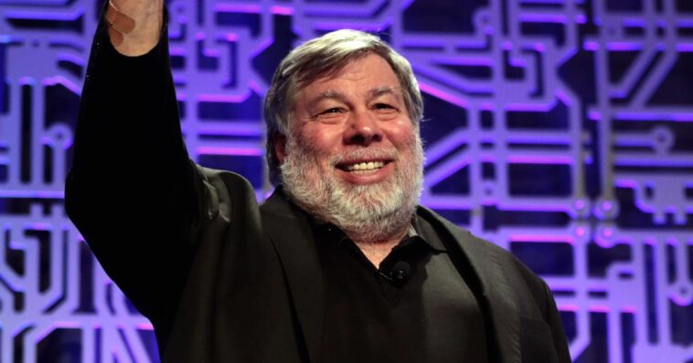 Le co-fondateur d'Apple a quitté l'entreprise il y a 40 ans aujourd'hui, mais ce n'était que le début de son incroyable histoire 1 1738848186 Le Co Fondateur Dapple A Quitte Lentreprise Il Y A 40.jpg
