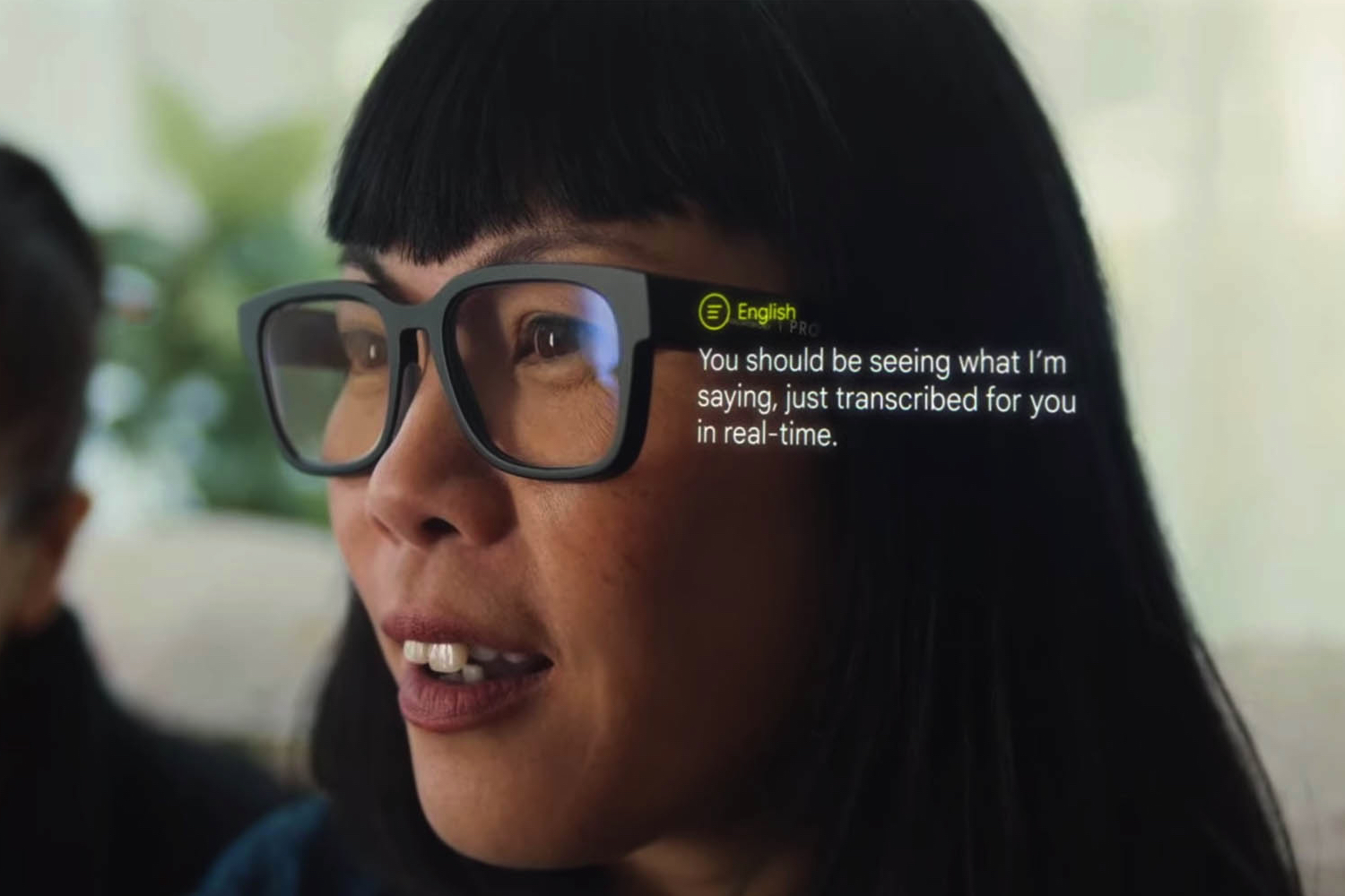 Les lunettes AR d'Apple ne seraient finalement pas mortes ! 4 Démonstration de la fonctionnalité de traduction des lunettes AR de Google.