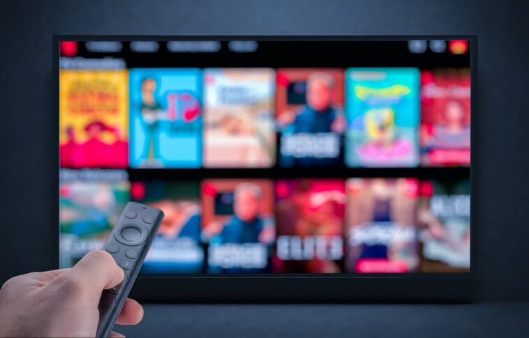 YouTube, la nouvelle télévision : Plus de personnes regardent sur TV que sur mobile 1 Youtube, La Nouvelle Télévision : Plus De Personnes Regardent Sur