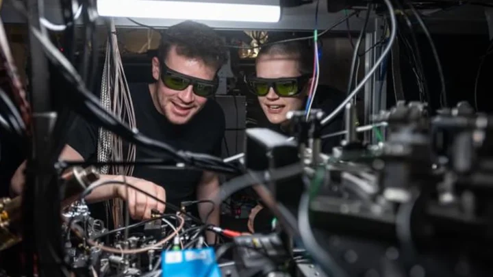 Des chercheurs d'Oxford réalisent le téléportation grâce à un superordinateur quantique 4 Image des scientifiques d'Oxford