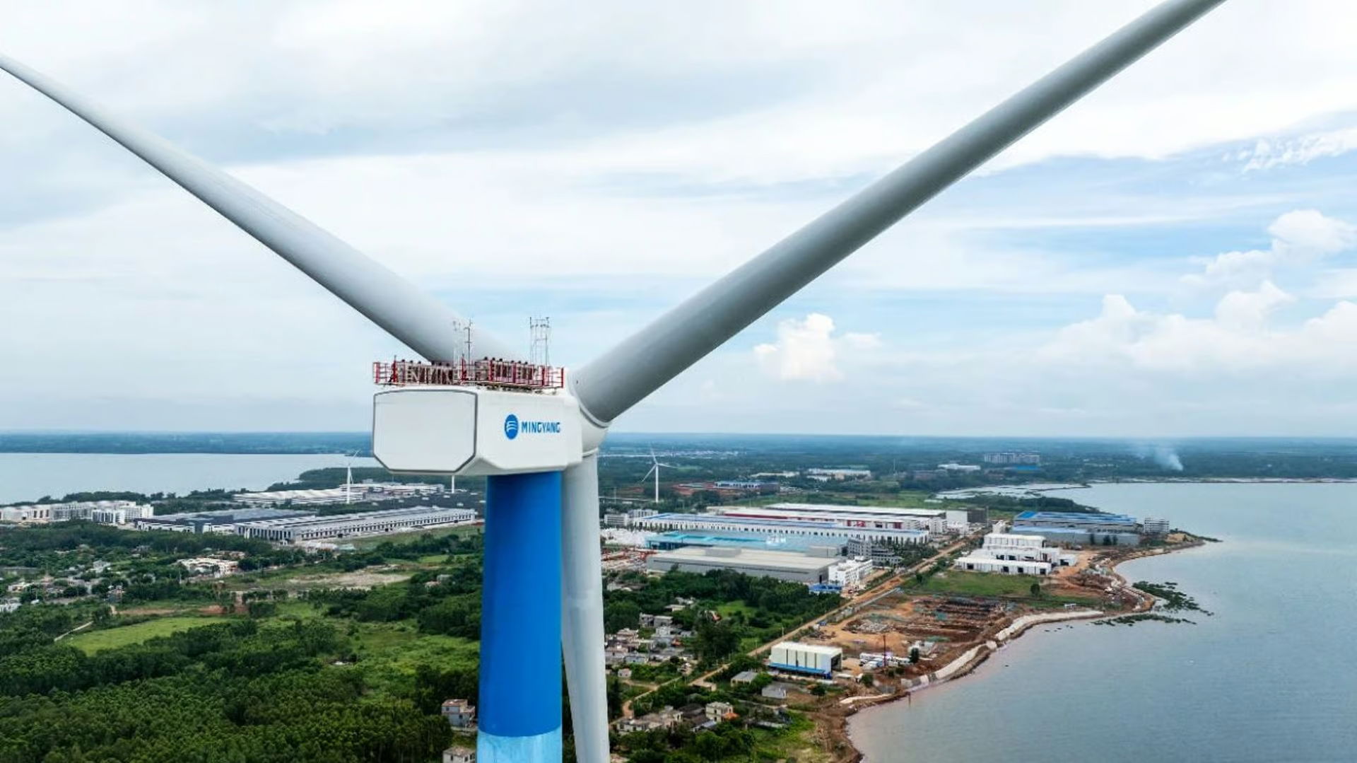 L'Europe veut arrêter la Chine sur son propre territoire. Elle veut maintenant construire d'énormes éoliennes 3 L'Europe veut contenir la Chine sur son propre territoire. Elle développe désormais des turbines éoliennes géantes.