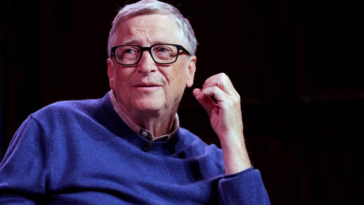 Bill Gates, ancien PDG de Microsoft : "L'IA va changer le travail de manière drastique" 26 Bill Gates, exCEO de Microsoft: "La IA va a cambiar el trabajo de una manera drástica"