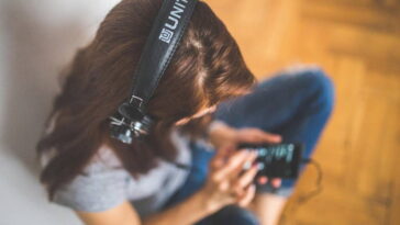 Casque filaire vs Bluetooth : lequel est mieux pour écouter de la musique sur votre mobile 14 Casque filaire vs Bluetooth : lequel est meilleur pour écouter de la musique sur votre mobile ?