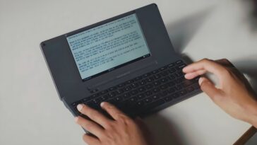 La Pomera D250US : une machine à écrire numérique qui révolutionne l'écriture aux États-Unis ! 4 La Pomera D250us : Une Machine à écrire Numérique Qui