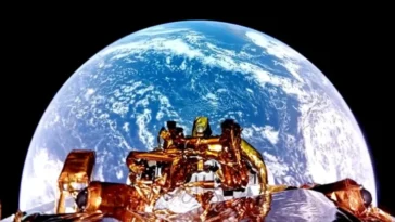 La navette spatiale Blue Ghost filme un moment épique de la Terre en route vers la Lune 24 La navette spatiale Blue Ghost filme un moment épique de la Terre en route vers la Lune