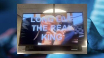 La vidéo de Trump léchant les pieds de Musk projetée dans les bureaux fédéraux : une protestation créée par l'IA