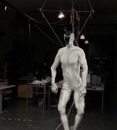 La vidéo troublante de Protoclone : le premier être humain synthétique inspiré de Westworld
