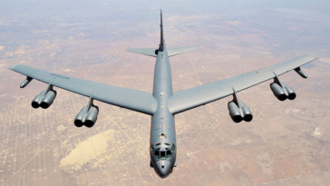 Le légendaire bombardier B-52 vient de mettre à jour ses moteurs pour continuer à dominer les cieux 6 Le légendaire bombardier B-52 vient de mettre à jour ses moteurs pour continuer à dominer les cieux