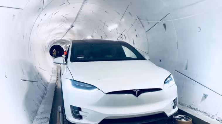 Le nouveau caprice de Dubaï : un "trou de ver" d'Elon Musk qui ne résoudra pas le problème du trafic 1 Le nouveau caprice de Dubaï : un 'trou de ver' d'Elon Musk qui ne résoudra pas le problème du trafic
