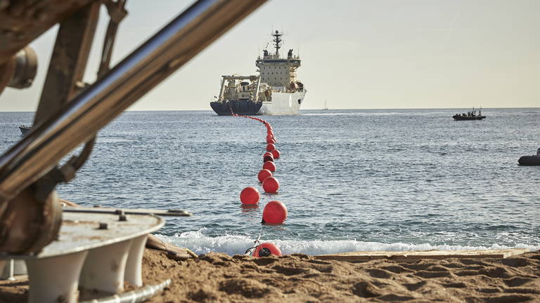 Meta construira le câble sous-marin le plus long du monde : il mesurera 50 000 km et coûtera 10 milliards de dollars 2 Meta construira le câble sous-marin le plus long du monde : il mesurera 50 000 km et coûtera 10 milliards de dollars
