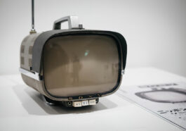 Quel était Le Premier Téléviseur 100 % à Transistors Jamais