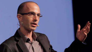 Yuval Noah Harari, historien technologique et visionnaire : "L'intelligence artificielle pourrait échapper à notre contrôle" 30 Yuval Noah Harari, historiador tecnológico y visionario: "La inteligencia artificial puede quedar fuera de nuestro control"