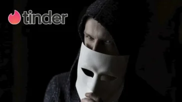 Comment reconnaître si quelqu'un te trompe sur Tinder : découvre comment déceler les faux profils 21 Tinder Masque Trompe Faux