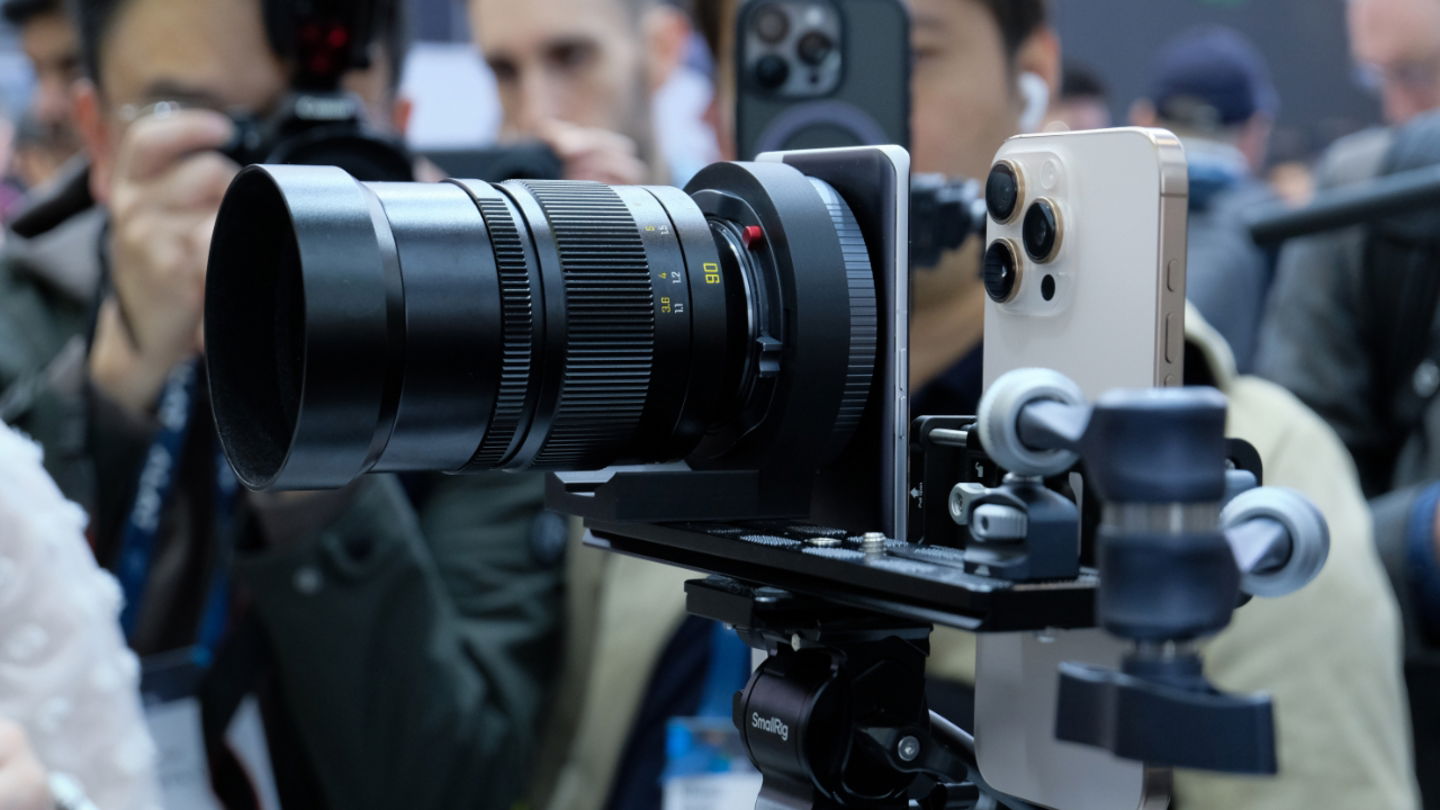 Robots, téléphones futuristes et progrès de la 5G : le premier jour incroyable du MWC25 5 Le concept photographique de realme est incroyablement surprenant
