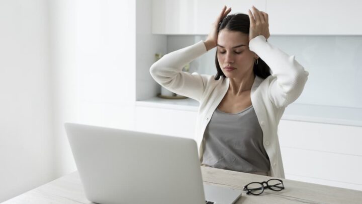 Le stress au travail augmente le risque d'AVC chez les jeunes femmes 4 Stress