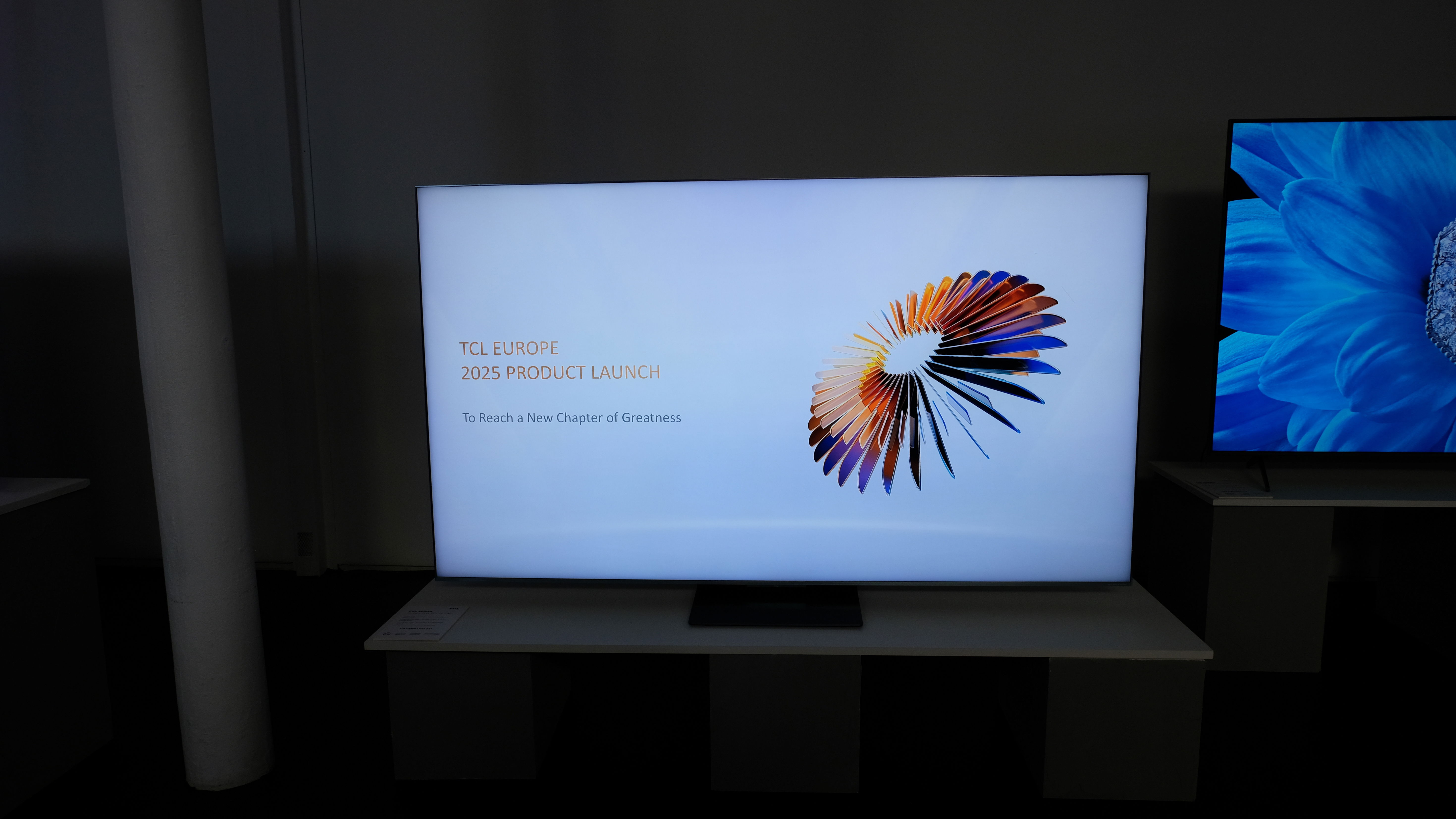 TCL apporte la technologie QD-Mini LED à davantage de foyers avec les nouvelles séries C6K à C9K 3 TCL rapproche la technologie QD-Mini LED de plus de foyers grâce aux nouvelles TCL C6K, C7K, C8K et C9K